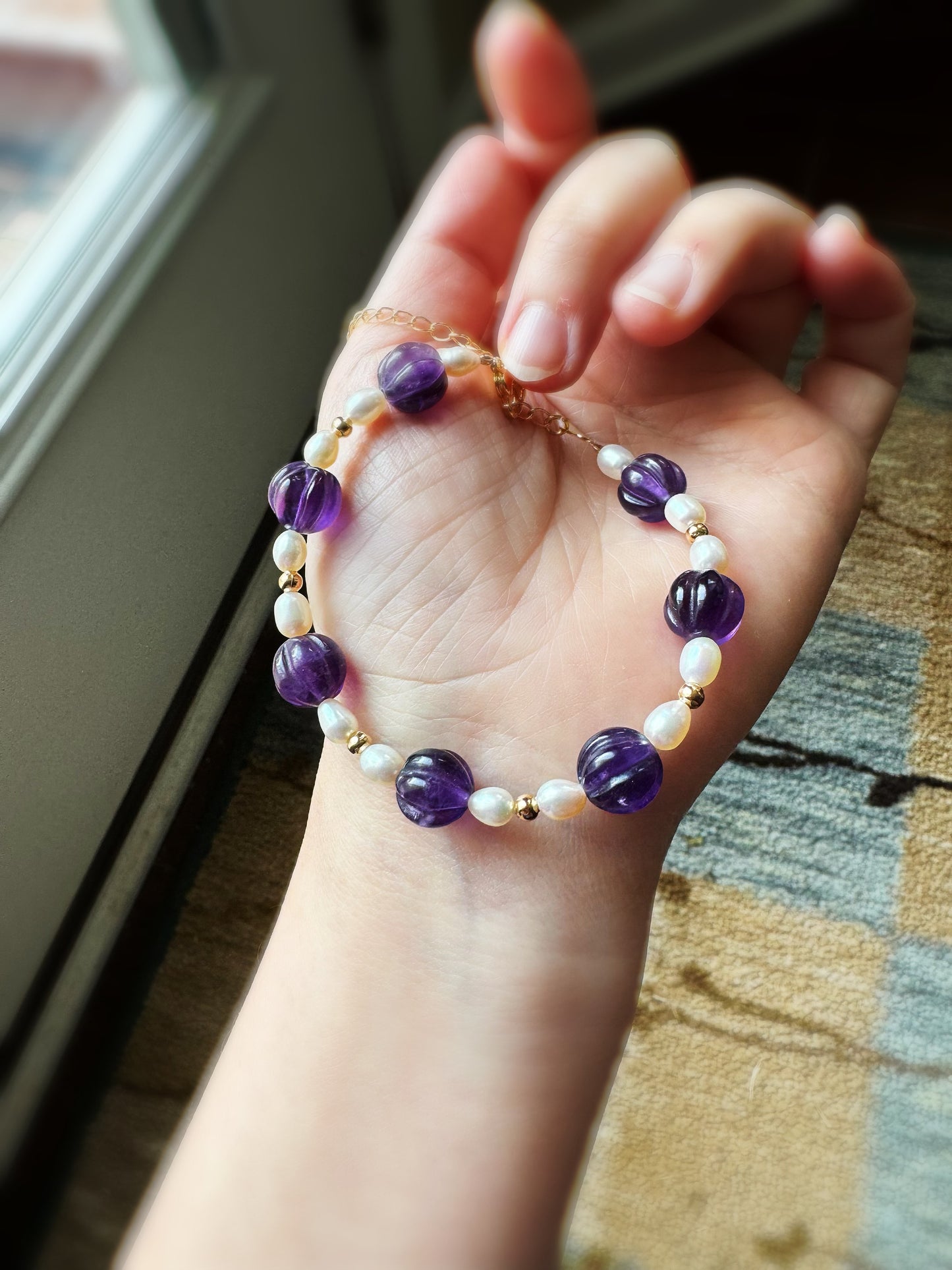 Amethyst Purple Quartz and Fresh Water Pearl Bracelet