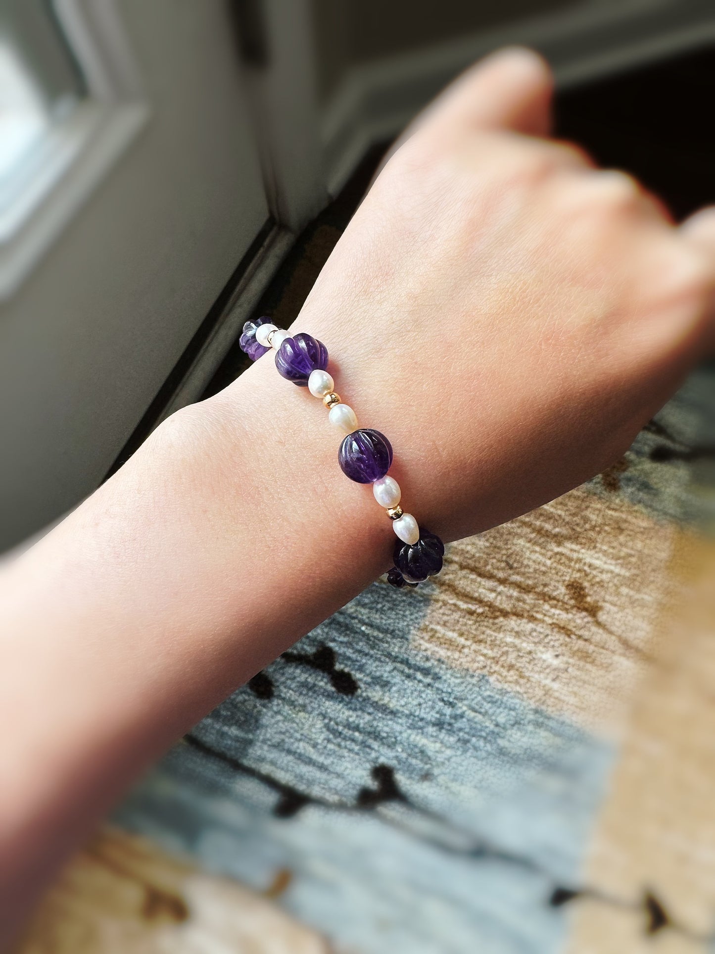 Amethyst Purple Quartz and Fresh Water Pearl Bracelet